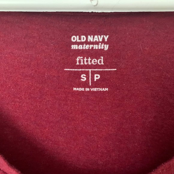 Maternity Shirt Old Navy - Picture 3 of 3